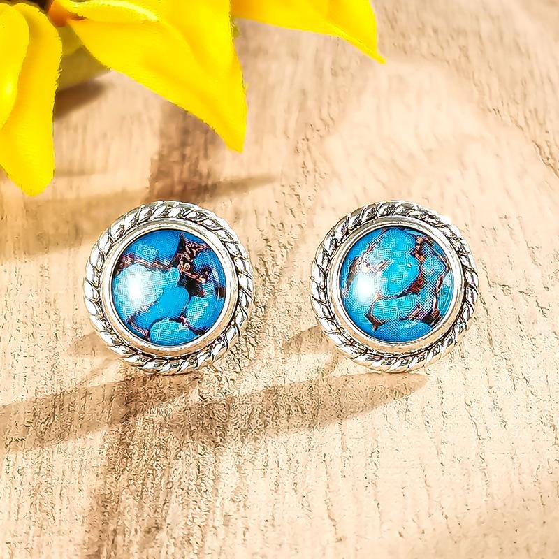 Classical And Elegant Earrings For Women With A Sense Of Design, Mid Length Swaying, Light Luxury Jewelry, And Accessories