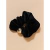 SNIDEL Women's Elegant Velvet Scrunchie with Original Metal Charm Hair Tie SWGG264668 Black One Size