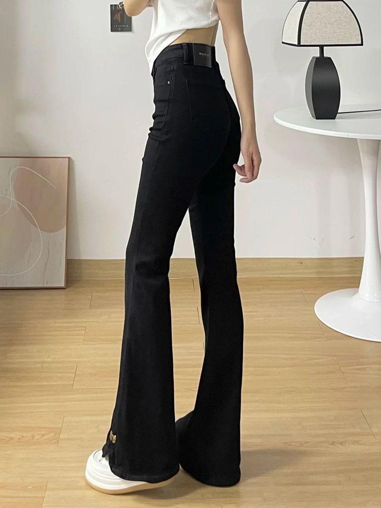 Black High-Waisted Slimming Micro-Flare Jeans for Plus-Size Pear-Shaped Women - 2025 Autumn Collection