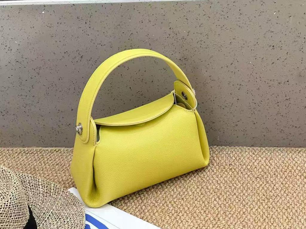 2025 Women's Versatile Genuine Leather Handbag: First Layer Cowhide, High-End Fashion Shoulder Bag, Cigarette Case Style