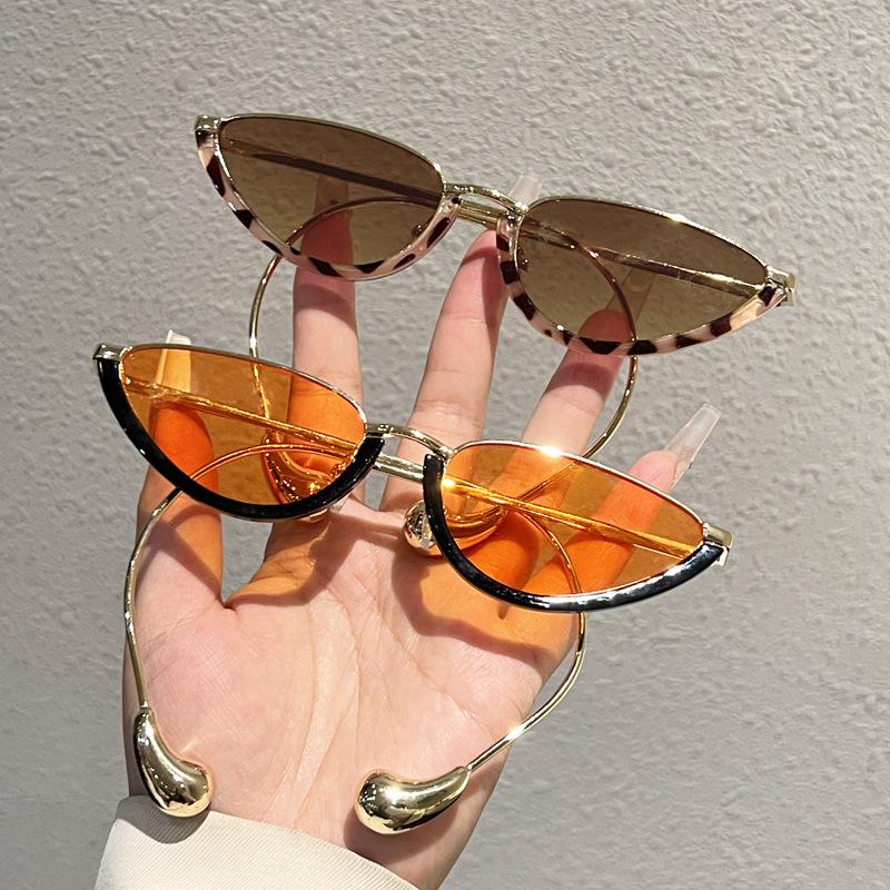 New European and American retro fashion cat eye sunglasses anti-hook small frame frame women's high-end sunglasses