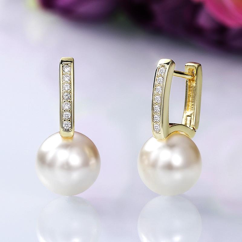 2024 Design Earrings, Retro Man-Made Pearl Earrings For Women, Simple Temperament Versatile Ear Buckles