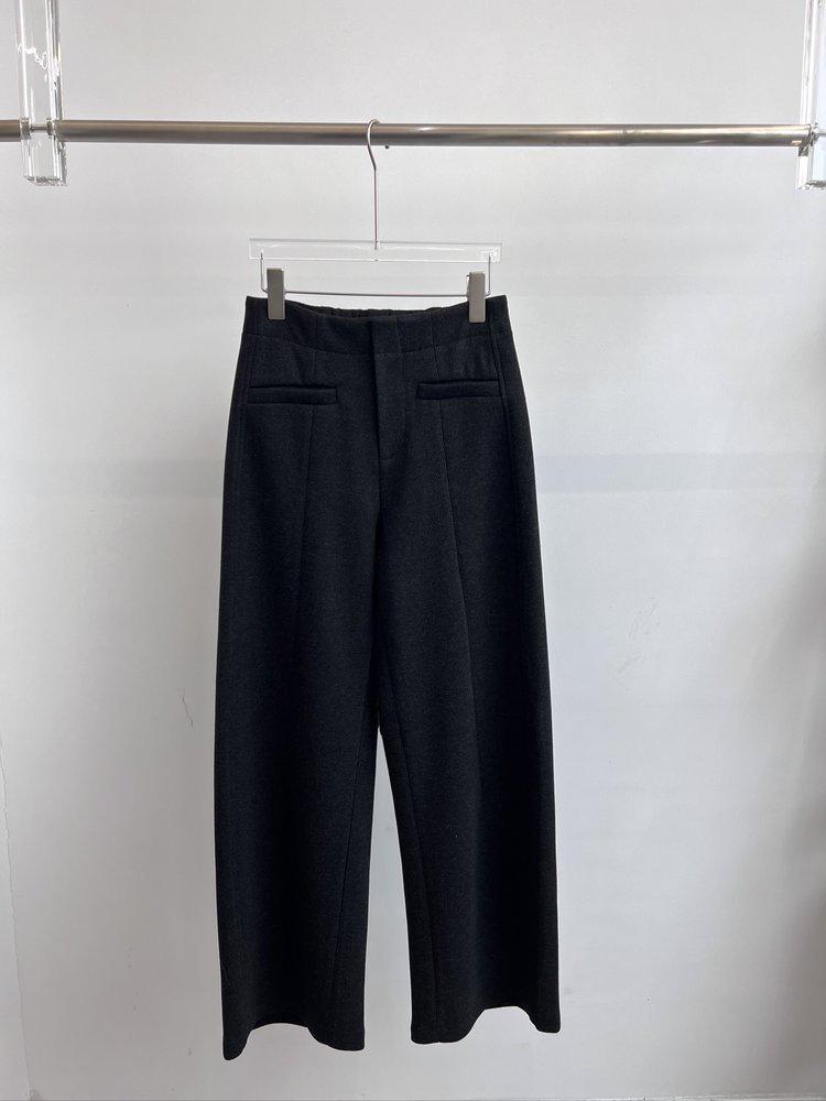 

Drunk Flower Relaxed Fit Lyocell-Wool Blend Elastic Waist Pants Medium