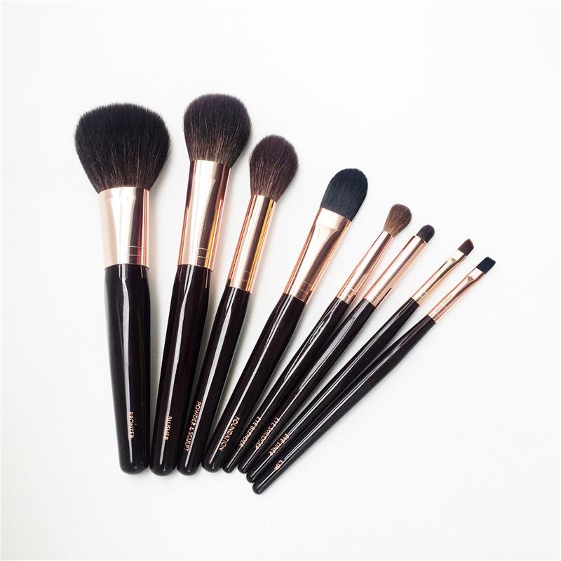 8-Brushes Complete Brush Set Bronzer Blusher Blender Foundation Powder Sculpt Smudge Lip Liner Brushes
