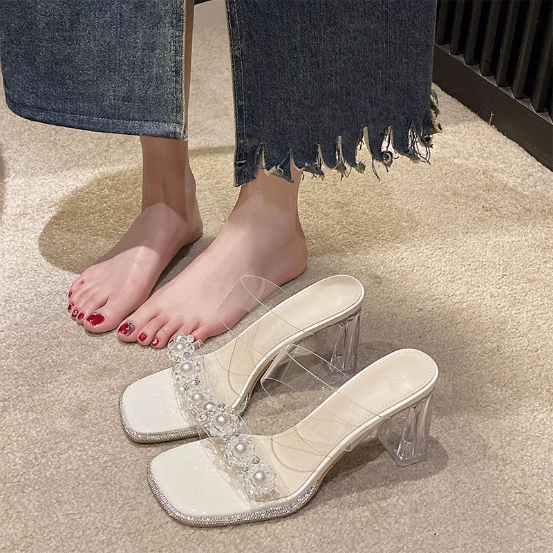 French rhinestone one-word cool slippers women's summer wear 2025 new pearl small fragrant transparent thick heel crystal sandals