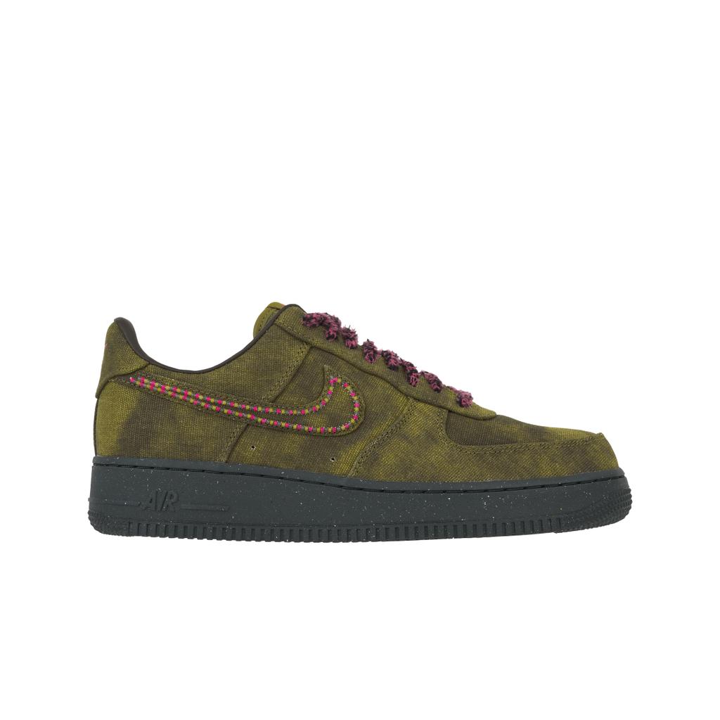 Nike נעלי סניקרס לגברים Air Force 1 Low 07 QS Boucle Desert Moss צבעוניות ורוד עז-מידווסט-זהב-ברוק-חום-שחור-אנתרציט IO4474-300