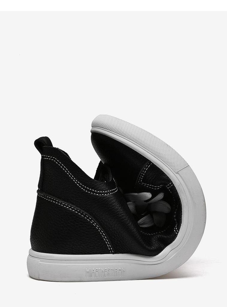 Men's Korean Style Velvet-Lined Mid-Top Leather Sneakers - Trendy Casual Cowhide Patchwork, Large Sizes Available.