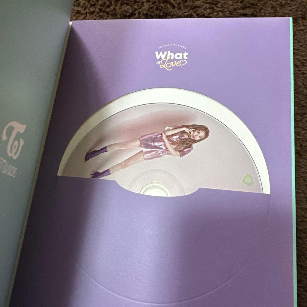 [USADO] Dois mini álbuns do TWICE e uma revista