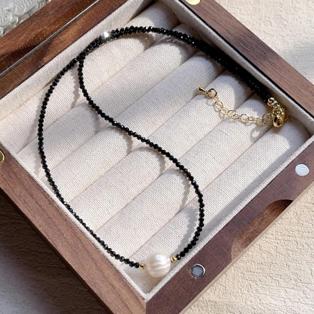 Fashion Exquisite Red Black Spinel Hand-strung Beads Perfectly Round Pearl Necklace for Women Choker Jewelry Accessories Gifts