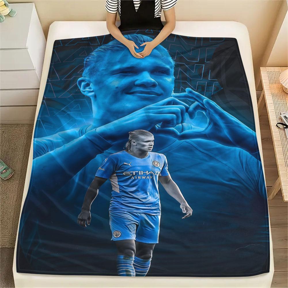 Haaland Football FlAannel Blanket, High Quality Comfortable for All Seasons, Home Decor, Warmth and Comfort