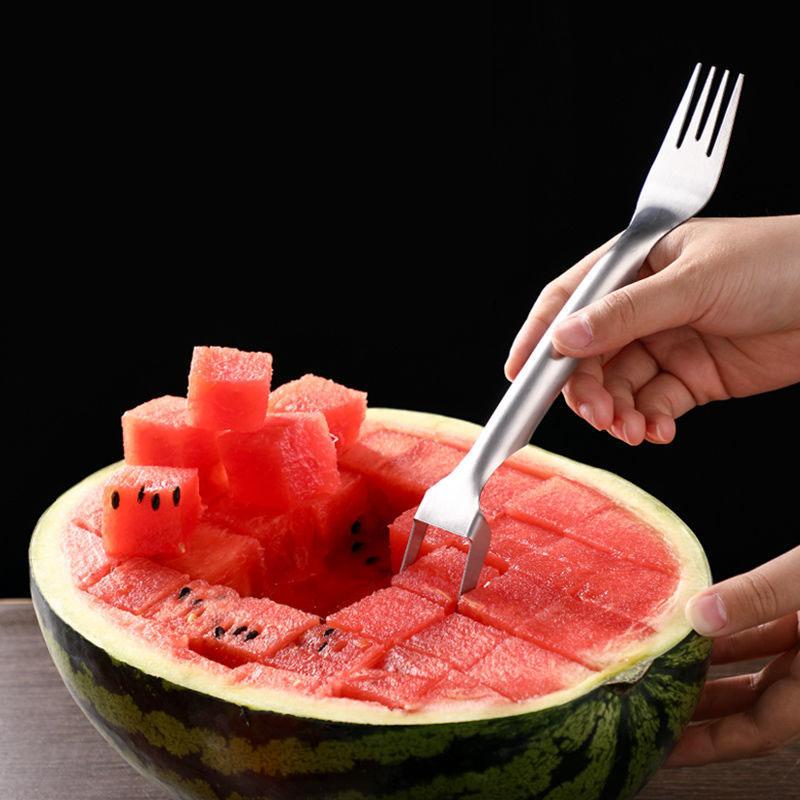 2-in-1 Watermelon Fork Slicer Cutter Portable Stainless Steel Slicer Fruit Salad Knife Fork Carving Gadgets for Family Parties