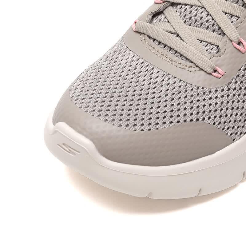 Skechers Women's Lightweight Casual Walking Shoes