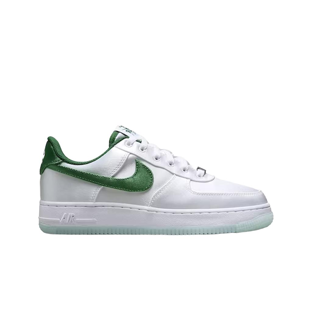 (w) Nike Air Force 1 '07 Essential White Pine Green
