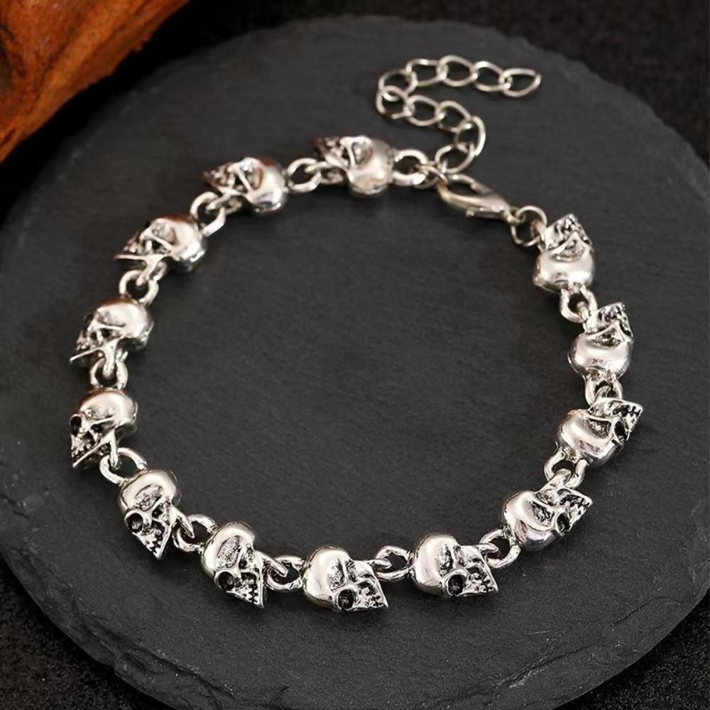 Punk Style Clavicle Chain Gothic Beaded Bracelet Creative Skull Necklace Women