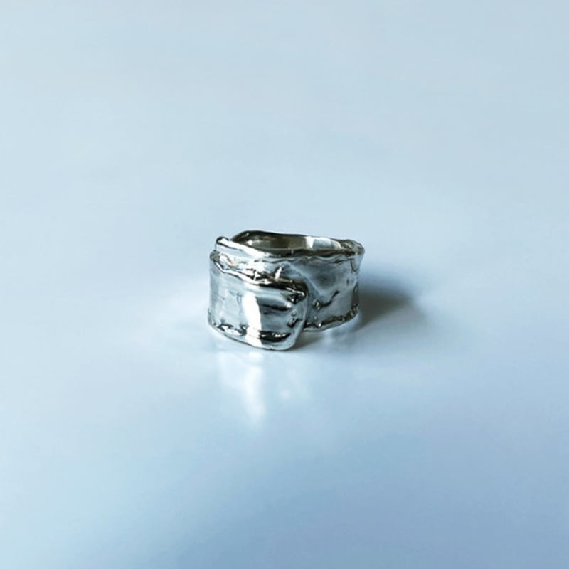 Water. MER. WRAP RING