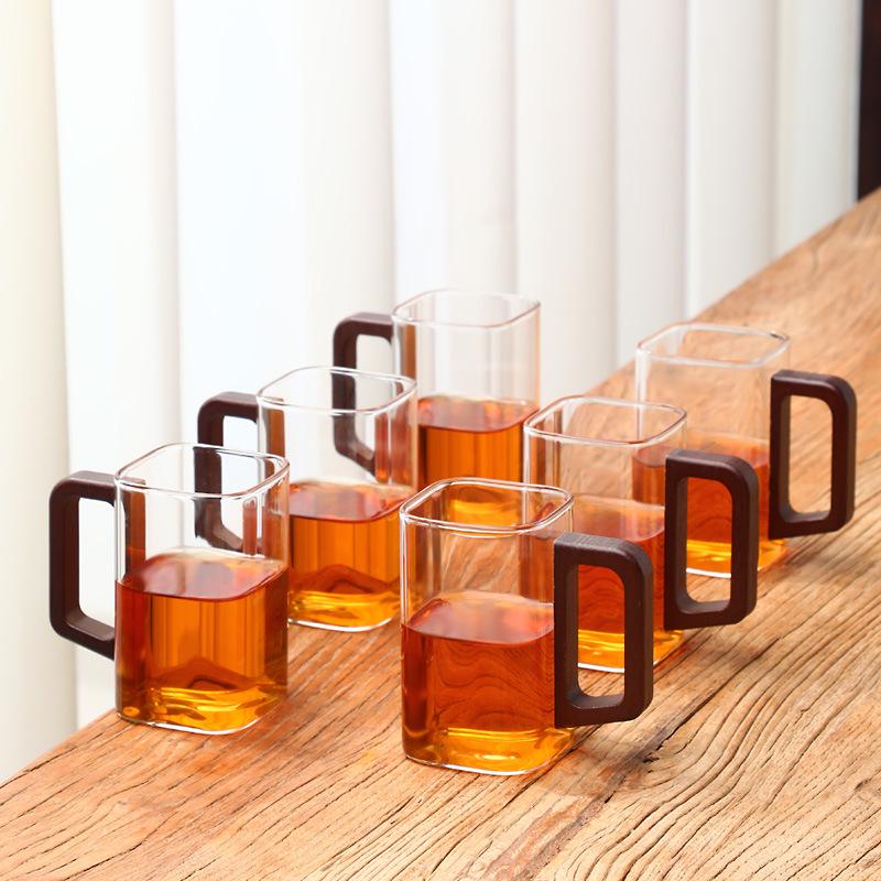 High-Temperature Resistant Transparent Glass Tea Cup for One Person – Exquisite and Personal Design