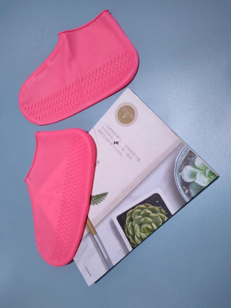 Rainproof Non-slip Snowproof Wear-resistant Latex Silicone Shoe Covers for Adults & Kids