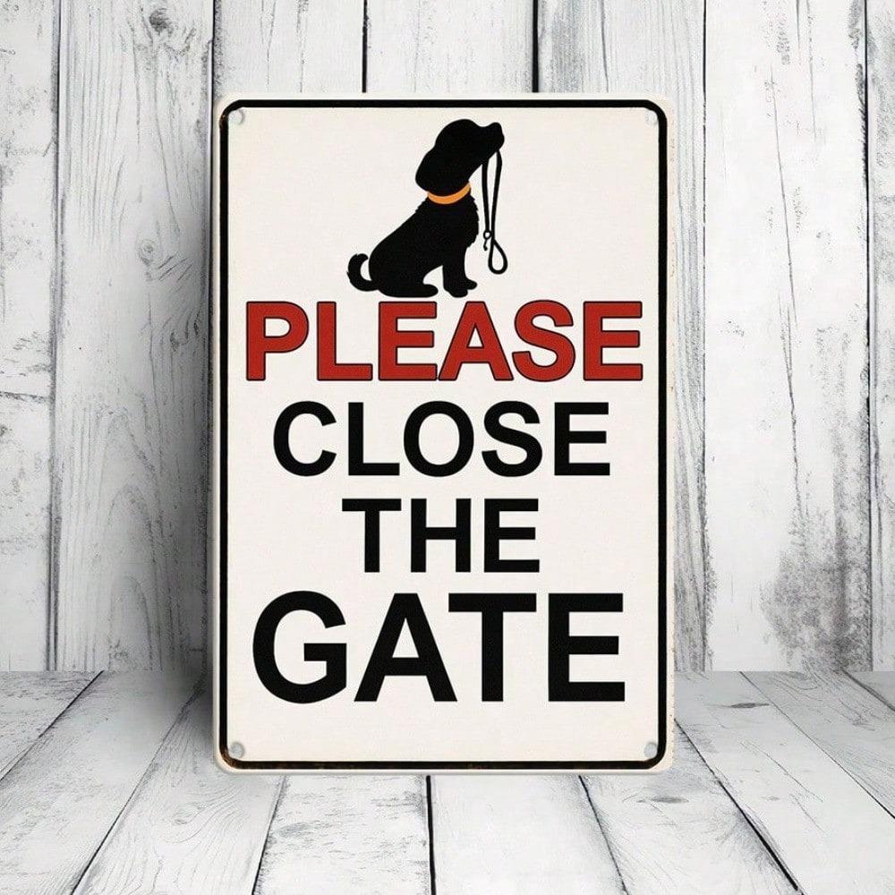 1pc Retro Please Close The Gate Tin Sign, 2D Flat Metal Wall Decor for Indoor Outdoor, Vintage Farmhouse Gift for Men Women