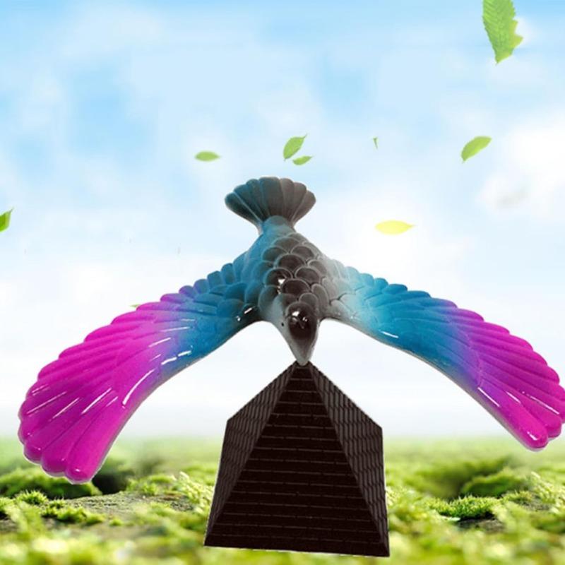 Balancing Bird Toy, Plastic Balance Bird with Pyramid Stand, Fun Stress Relief Balance Finger Toy, for Office Desk Display Decor, Random Color.