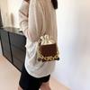 Trendy And Fashionable Pu Bucket Bag For Women With Soft Texture And Chain Strap