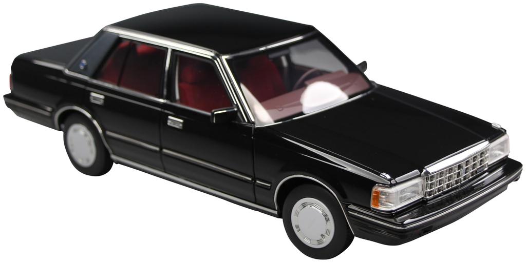 Freestyle XiaoGuang Model Scale Toyota Crown MS122 Black Finished Product 1/18 (Red Interior) 8250612B-1