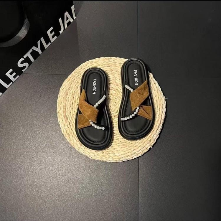 Pearl Cross Cool Slippers Women's Summer Fashion Outer Wear 2025 New Beautiful Skirt Thick-bottomed Beach Slippers Tide