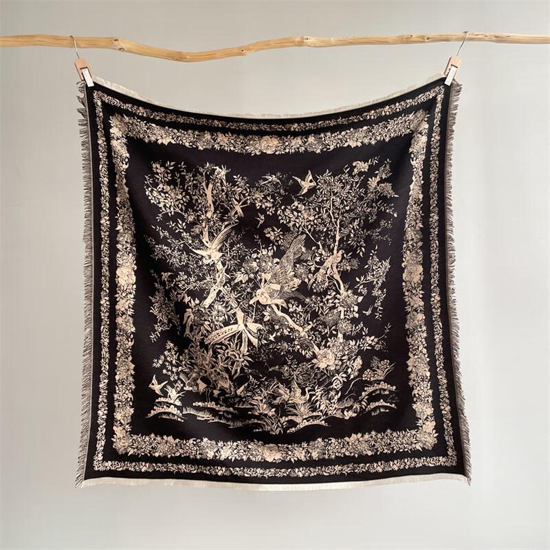 Women s Retro Ethnic Tassel Scarf Shawl 130x130cm