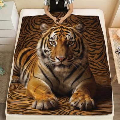 1Pc Cartoon Print Flannel Blanket, High Quality Comfortable for All Seasons, Home Decor, Warmth and Comfort, Perfect for Christmas Birthday Gift