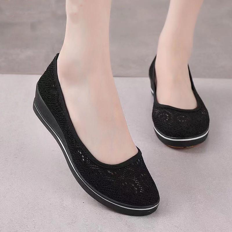 One-word Nurse Shoes Women's White Wedge Heel Soft Sole 2025 New Little White Shoes Autumn and Winter Old Beijing Cloth Shoes Flat Sole