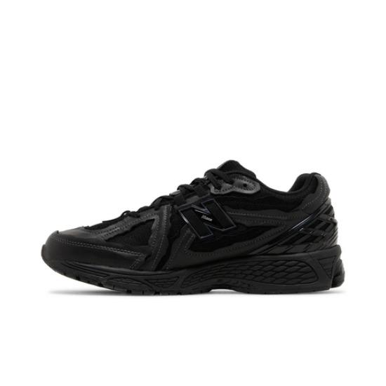 New Balance 1906D Protection Pack - Triple Black M1906DF