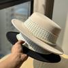 Nouveau Style Élégant à la Française Style Pois Perle Chapeau Plat pour Femmes Automne Hiver Voyage Bord de Mer Chapeau de Plage Laine