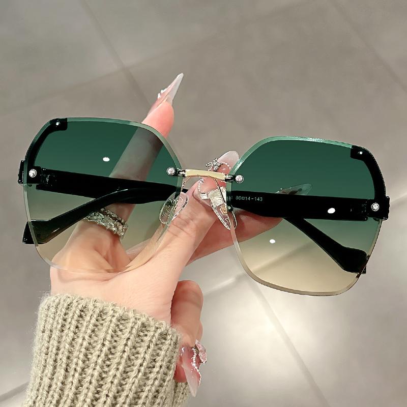 Frameless Sunglasses for Women, Sun Protection and UV Protection, Gradient, Fashionable and High-end Sunglasses
