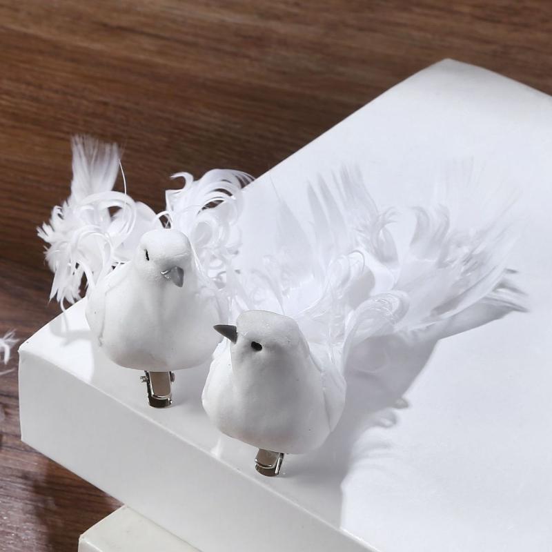 2 Stück Simulationsfeder Vögel mit Klammern für Garten Rasen Baumdeko Handwerk Rote Vögel Figuren Festival Heimdekoration