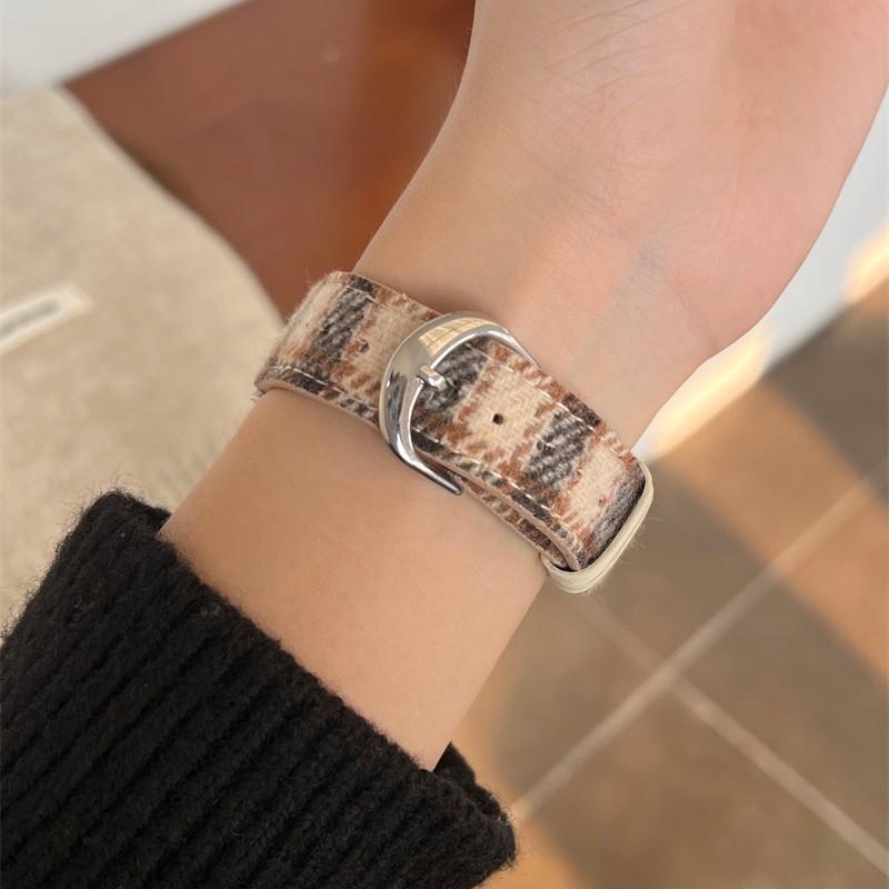 Autumn And Winter Leather Standard Plaid Woolen For Apple Watch Applewatchs10 Strap Iwatch98765Se