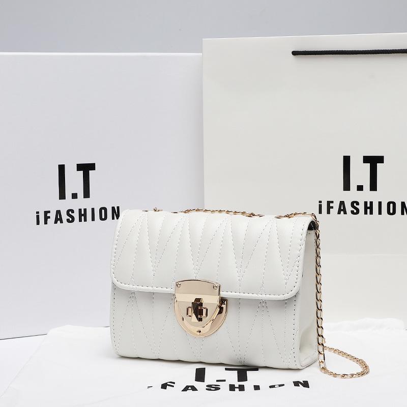 

Fashion Trend Shoulder Women s Bag Embroidered Tassel Tip Buckle Chain Crossbody Small Square Bag белый