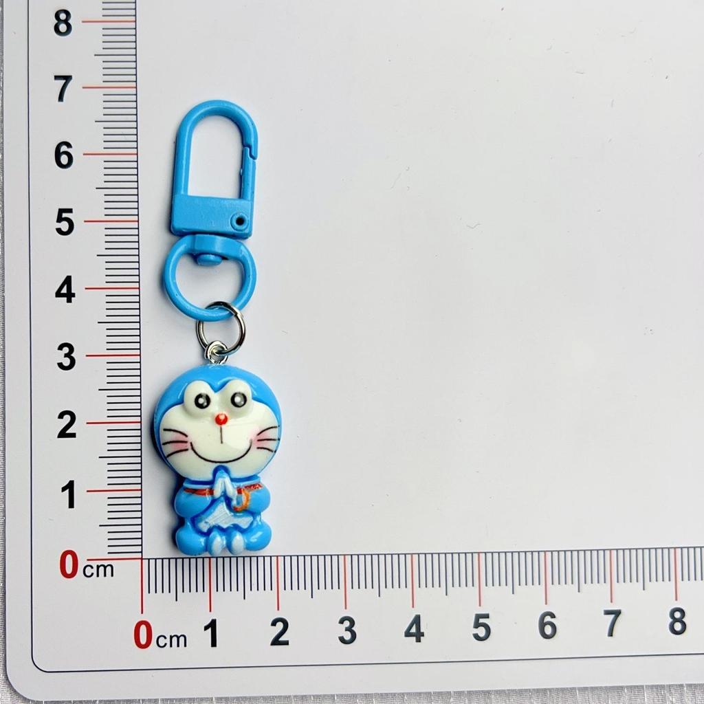 Doraemon Keychain: Cute Schoolbag Charm & Jewelry Accessory for Girls - Best Friend Gift