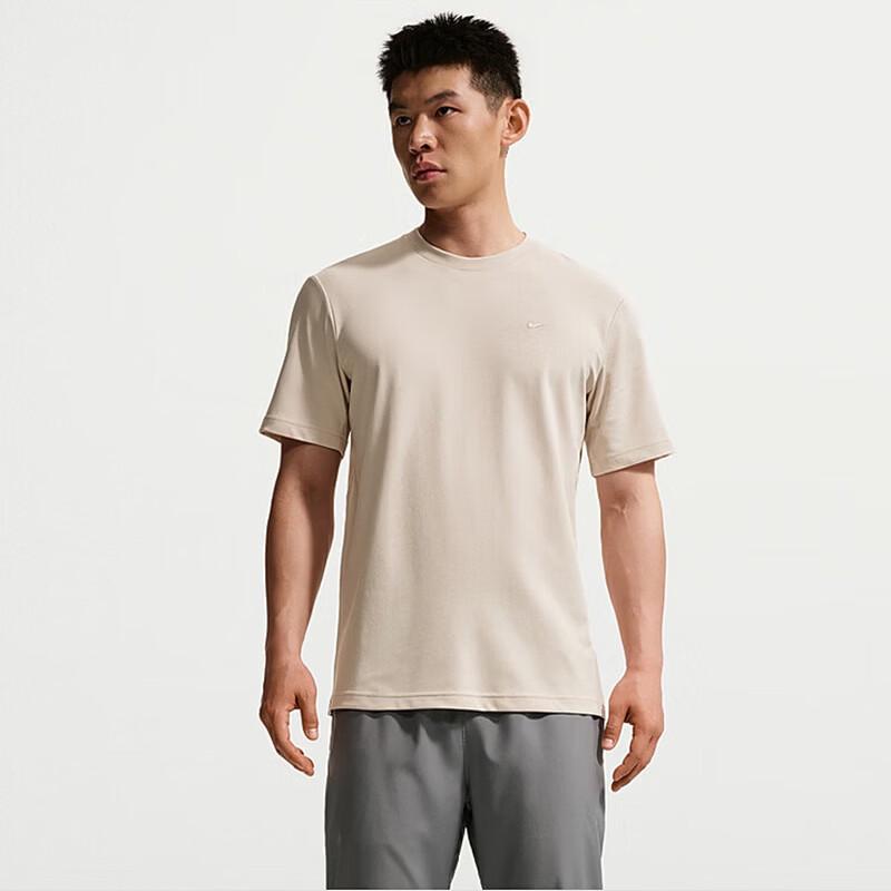 Nike Men s Solid Color Breathable Knit T-Shirt XL