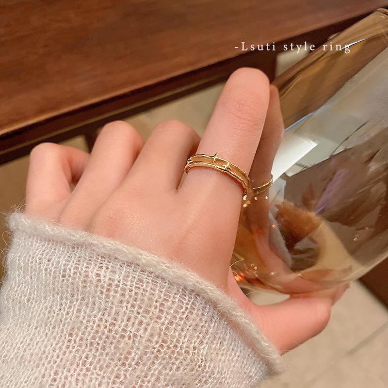 Maillard Vintage Open Imitation Tiger s Eye Ring Women s Adjustable Ring Design Feeling Hand opening adjustable