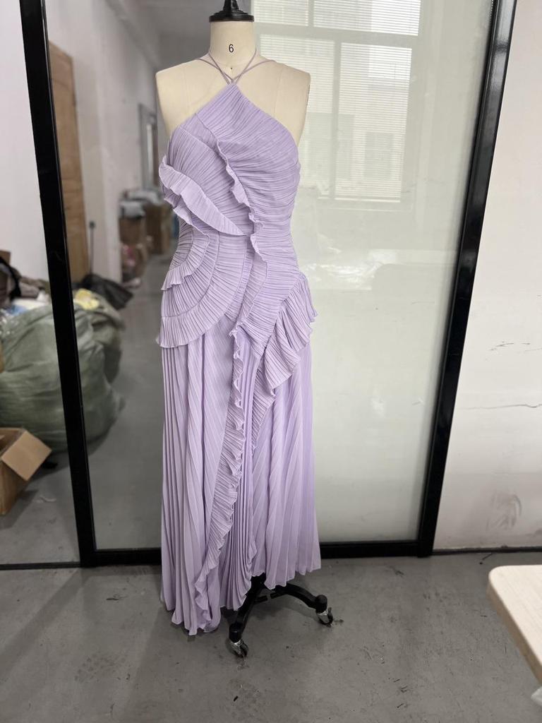 2025 Bezrękawnikowa nieregularna koronkowa sukienka z rozcięciem: Damska Moda Letnia z Wyższej Półki