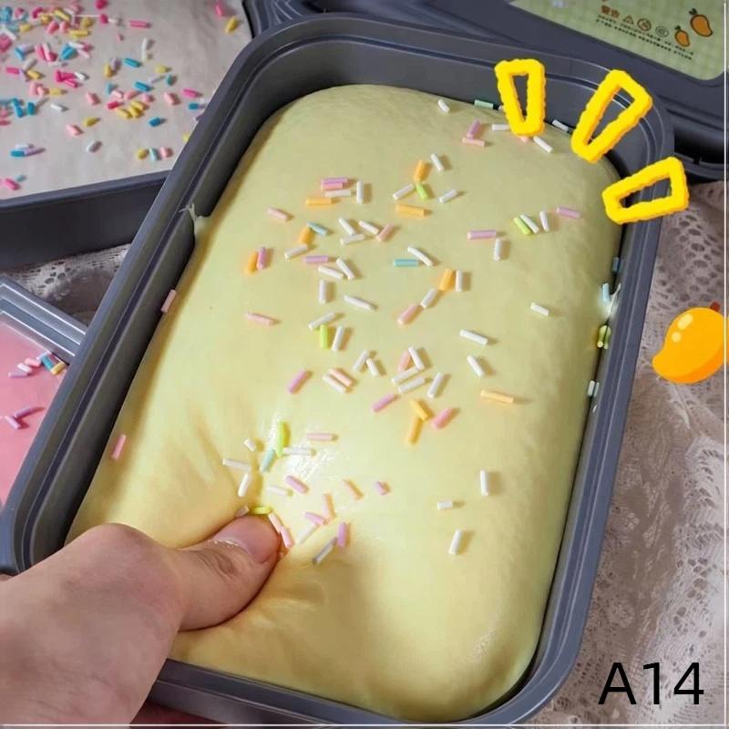 Slow Rebound Squeeze Toy 1Pcs Realistic Bread Simulation Soft Sticky Stress Relief Fidget Toy for Home Office Play
