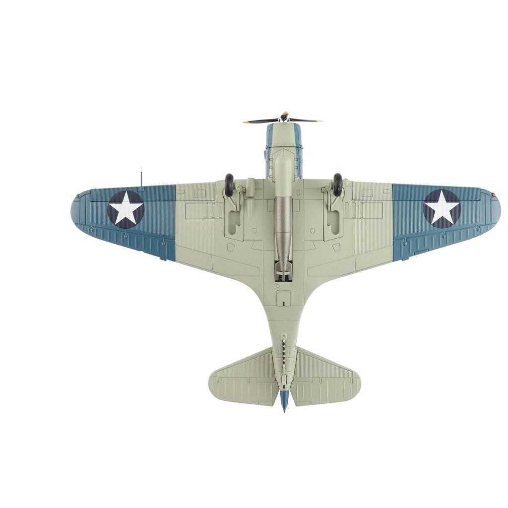 Sky Max Models Devastator Lindsay Navy Lieutenant Commander Completed Product 1/72 TBD-1 E.E.