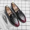 Wiosna Jesień Retro Slip on Skórzane Szpiczaste Buty Męskie Mokasyny Klasyczne Modne Wygodne Męskie Skórzane Buty Codzienne