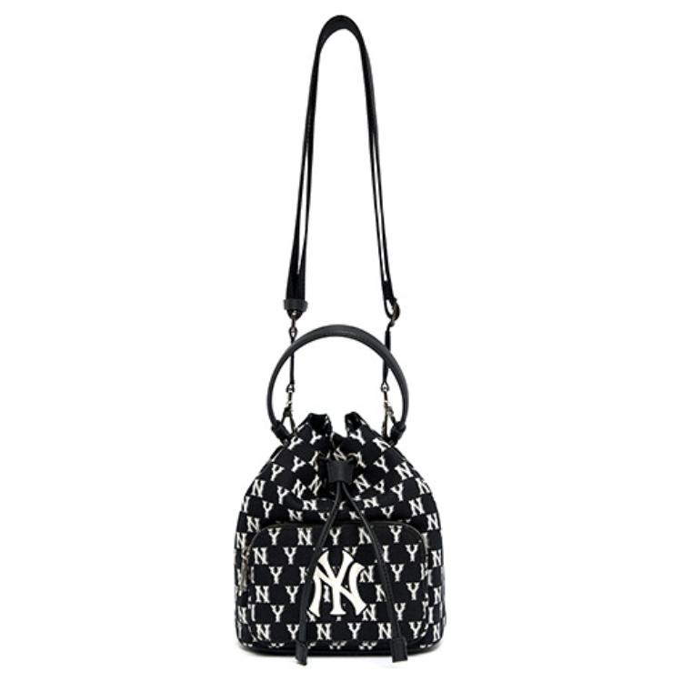 

MLB Monogram Series NY Yankees Vintage All Over Print Drawstring Polyester Bucket Bag Women Bags Black 3ABMS031N-50BKS One Size