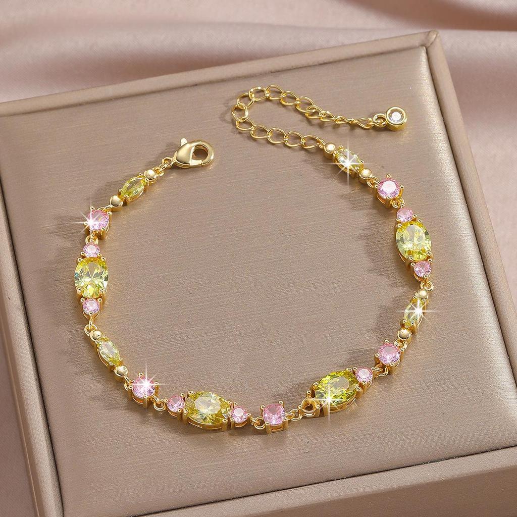 Bracelet Feuille Plaqué Or avec Incrustations de Zircon Hachuré et de Diamant
