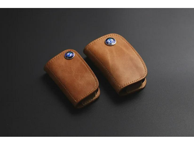 Genuine Leather Key Cover for BMW & Mercedes-Benz - Oil Wax Cowhide Protective Case