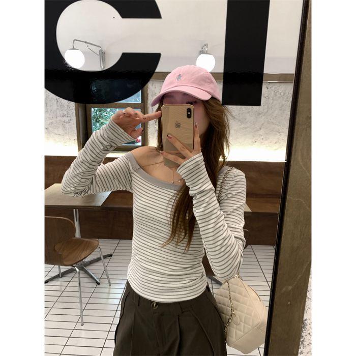 2025 Women's Versatile Striped One-Shoulder Long-Sleeve Autumn Base Layer Top