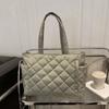 Large Capacity Rhombus Quilted Shoulder Bag Lightweight Tote Bag Minimalist Handbag  Casual Wear