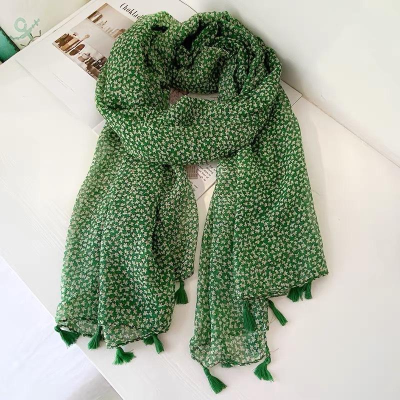 Bohemian vacation style sunscreen shawl with women's new models are very good-looking, high-end atmosphere and high-grade