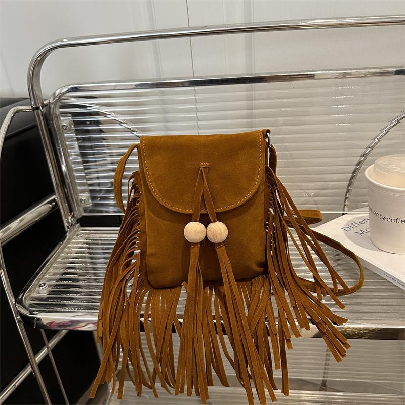 New bag, fringed bag, shoulder bag, women's retro women's bag, messenger bag, mobile phone bag.