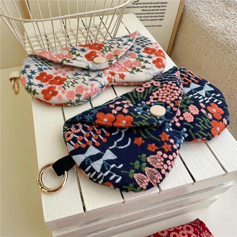 New Embroidered Fabric Sunglasses Storage Bag Fabric Eyeglass Bag Glasses Case for Travel